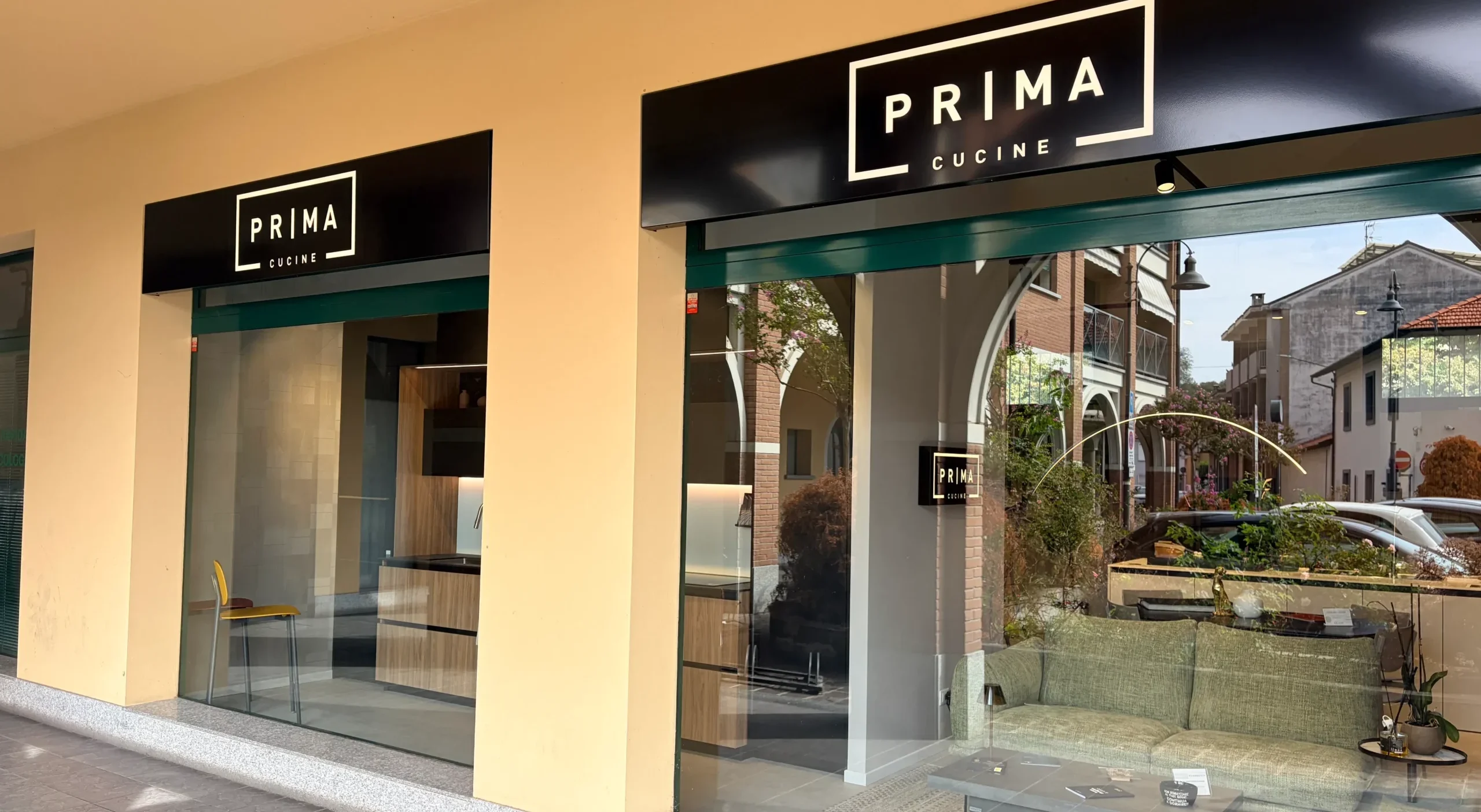 Esterno showroom